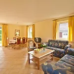 Camping-und Havelberge Parque de vacaciones Gross Quassow